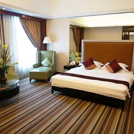Guangzhou Imperial Hotel ภายนอก รูปภาพ