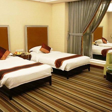 Guangzhou Imperial Hotel ภายนอก รูปภาพ