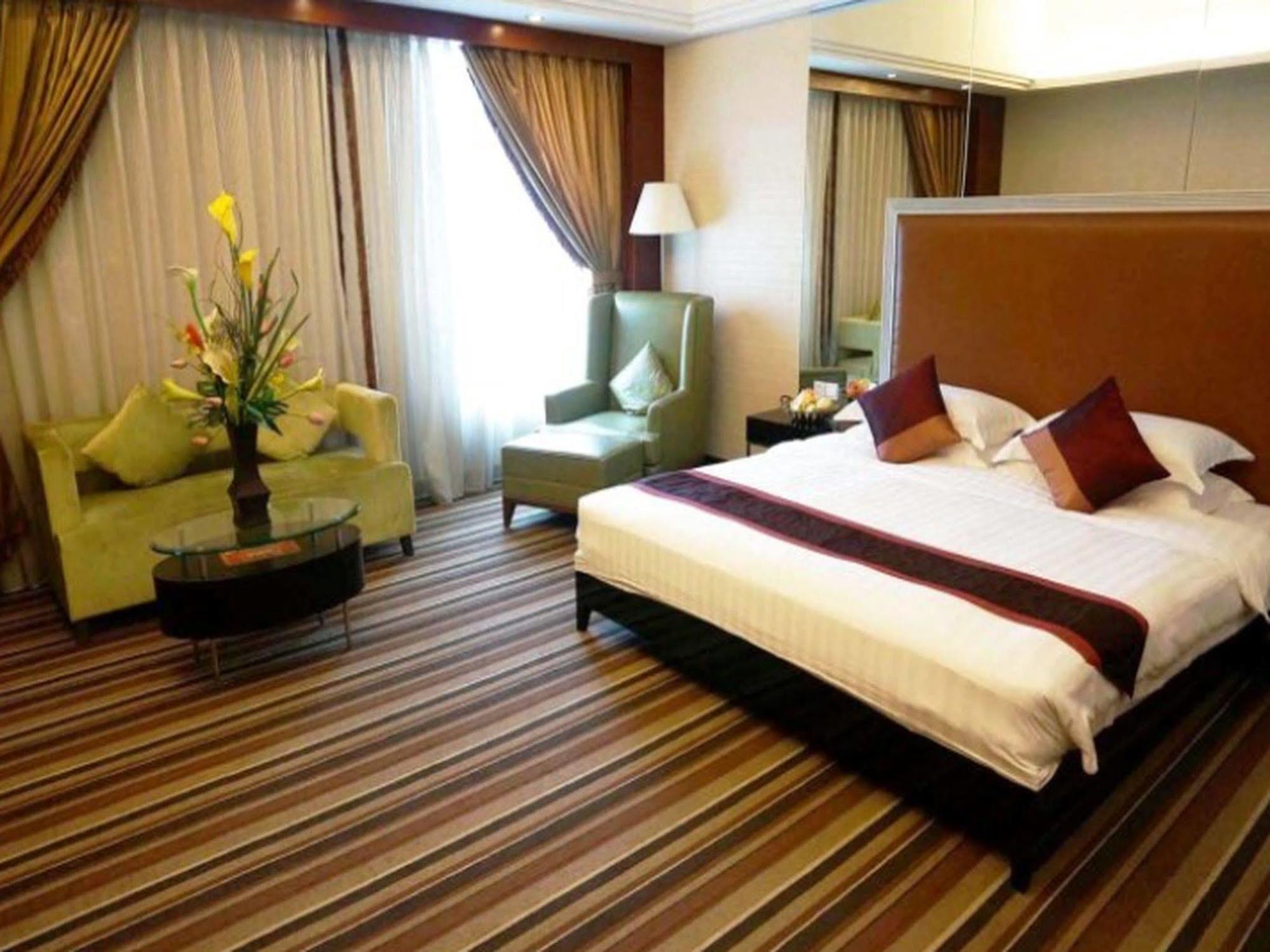 Guangzhou Imperial Hotel ภายนอก รูปภาพ