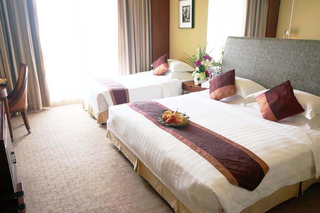 Guangzhou Imperial Hotel ภายนอก รูปภาพ
