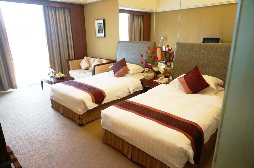 Guangzhou Imperial Hotel ภายนอก รูปภาพ